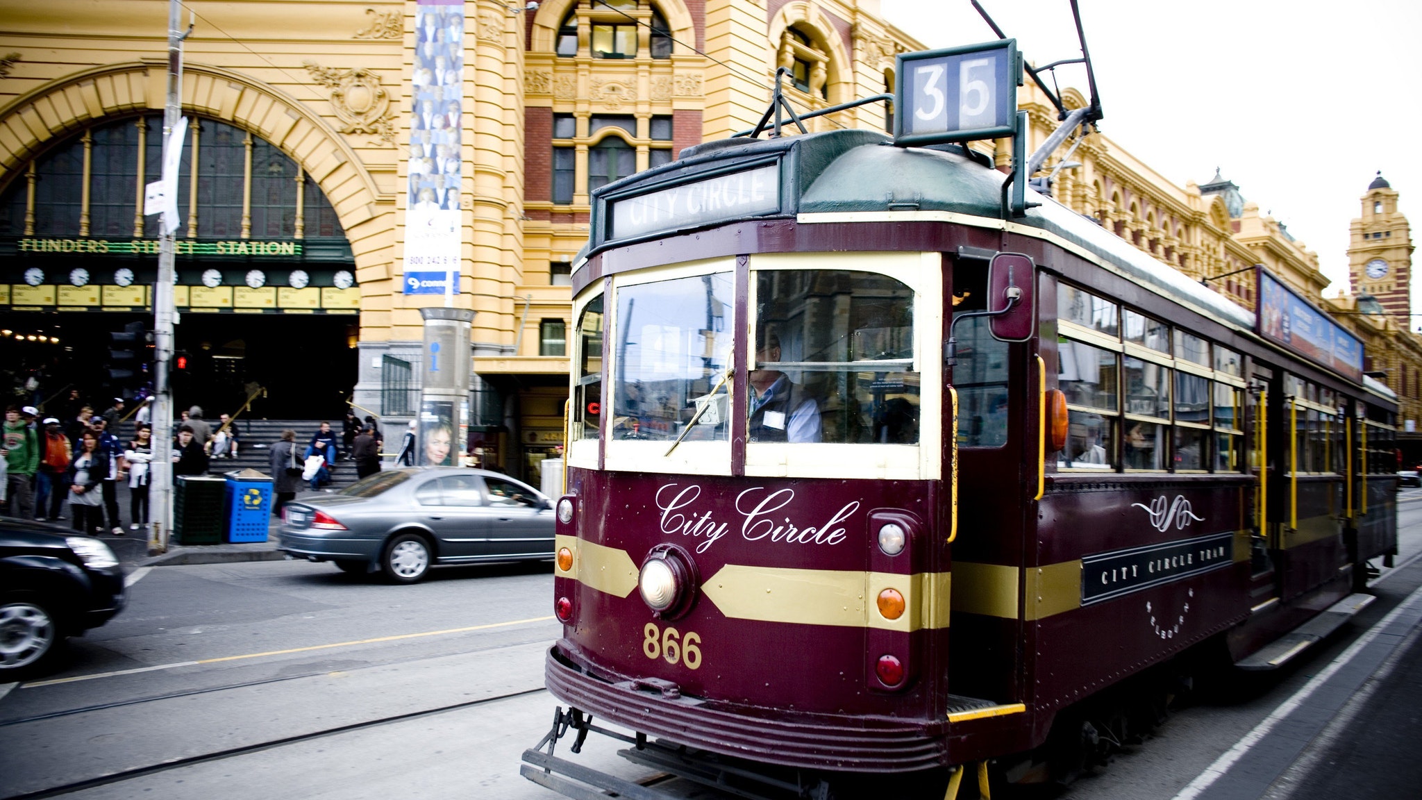 Xe điện miễn phí của Melbourne - city circle tram