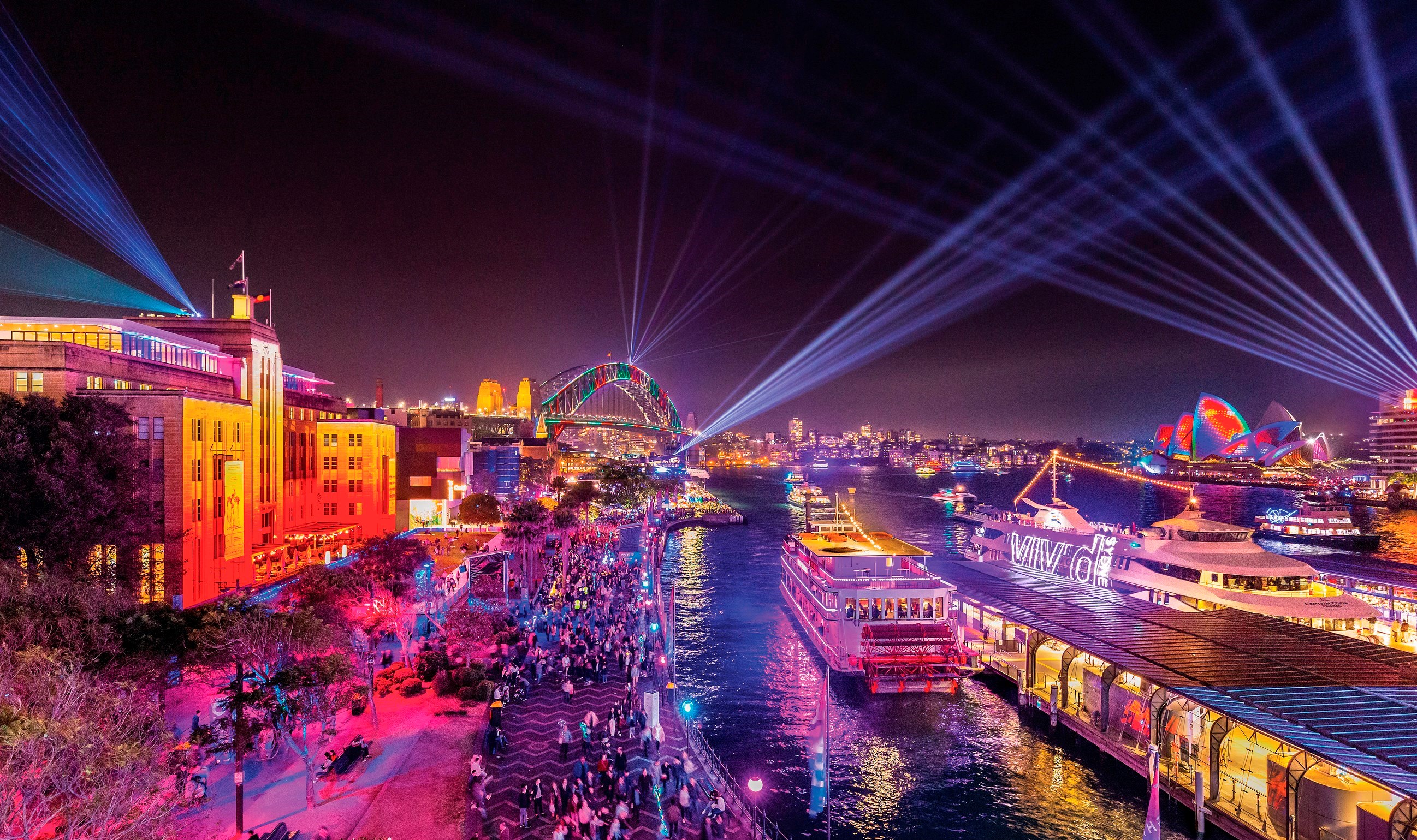 lễ hội VIVID Live Sydney